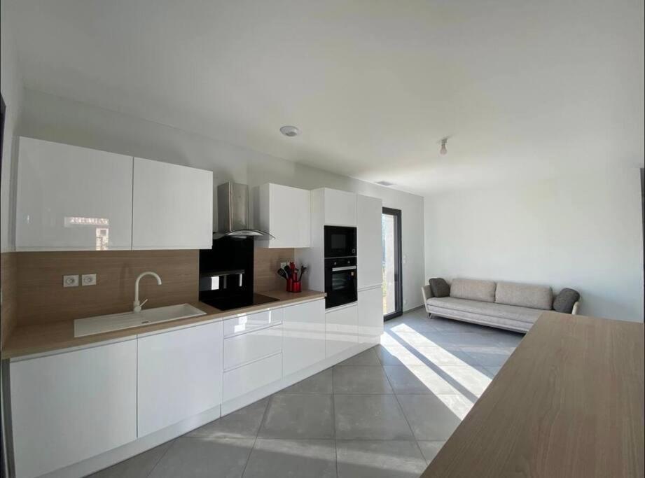 Superbe Maison Chaleureuse Orgueil Kültér fotó